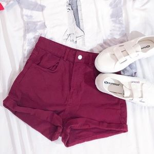 NWOT H&M Vibrant Red High Waisted Denim Shorts